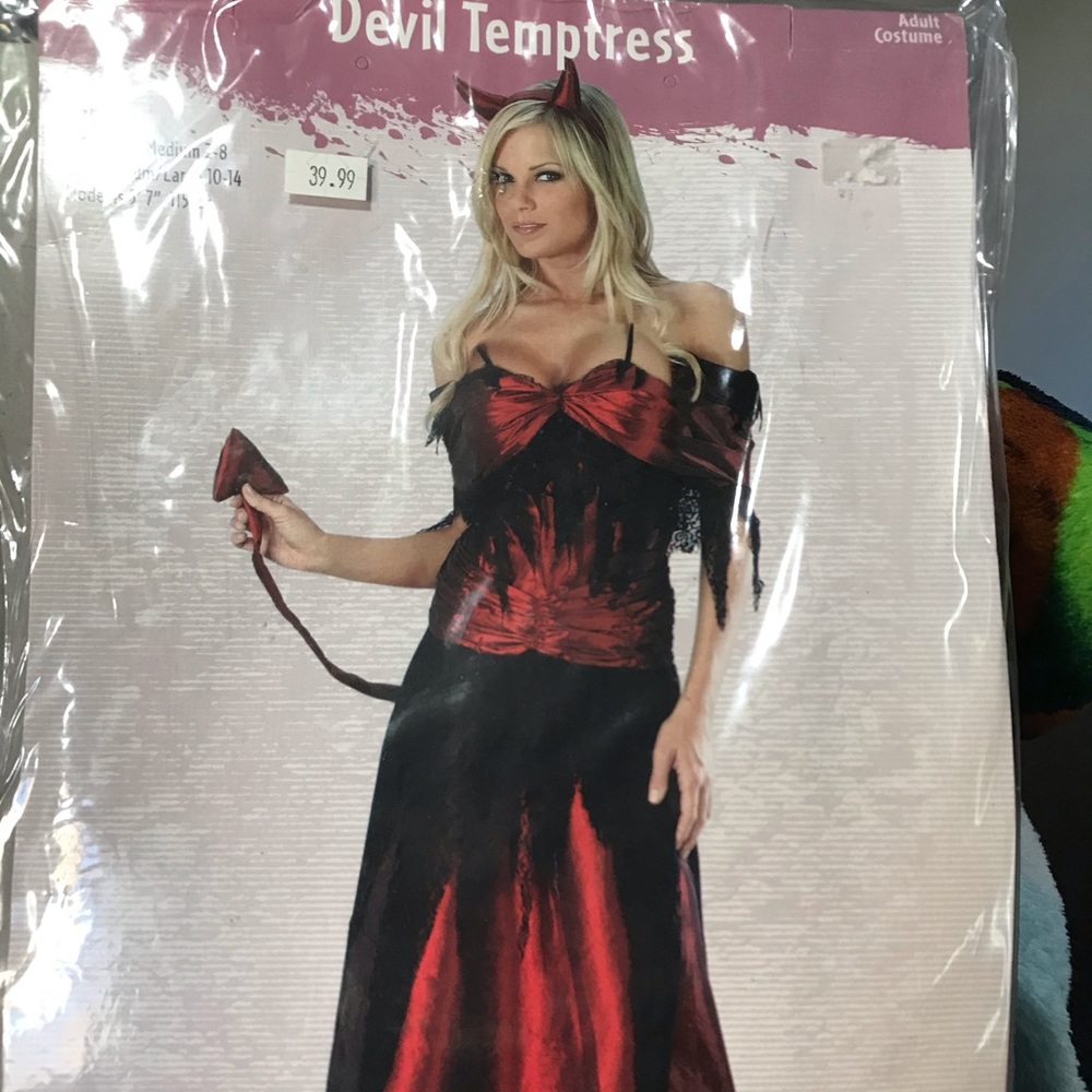 Woman costume